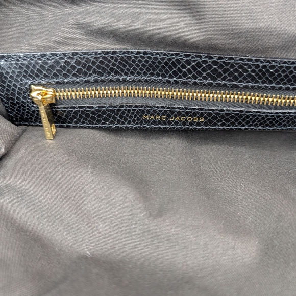 Marc Jacobs Stam Stardust Snake Print Black Leather Satchel Bag Gold Stud Detail - Picture 12 of 15